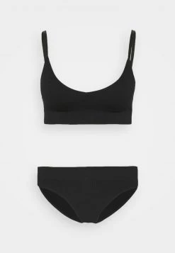 Anna Field Rib Seamless Set - Top - Black, Mujer -Anna Field Ventas 2022 31d321ff8e524680a0a94ba8fbb961e5