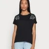 Anna Field MANDALA DITSY FLOWER SHOULDER TEE - Camiseta Estampada - Black, Mujer -Anna Field Ventas 2022 33c0bcd6e71c48aba205ec76d0c35c59