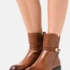 Anna Field LEATHER - Botines - Cognac, Mujer