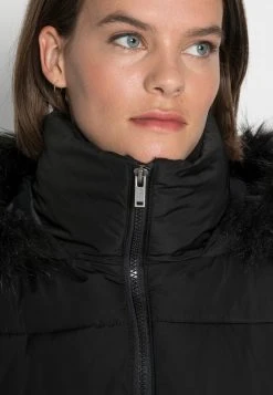 Anna Field SHORT PUFFER WITH HOOD - Chaqueta De Invierno - Black, Mujer -Anna Field Ventas 2022 50222087679046719e00085413c0274a