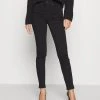 Anna Field Vaqueros Slim Fit - Black Denim, Mujer -Anna Field Ventas 2022 688ce6f305994c9895b6b9503ea4f379