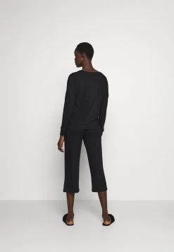 Anna Field SET - Pijama - Black, Mujer 10 Anna Field SET - Pijama - Black, Mujer -Anna Field Ventas 2022 743ae4c8901d4e29a9c7c861fa688d38