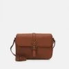 Anna Field Bandolera - Cognac, Mujer 2 Anna Field Bandolera - Cognac, Mujer -Anna Field Ventas 2022 87139db342654fe5af7f935429104899