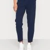 Anna Field Pantalones - Dark Blue, Mujer 2 Anna Field Pantalones - Dark Blue, Mujer -Anna Field Ventas 2022 8cbe454b33ad4932827536cb0f3542e3