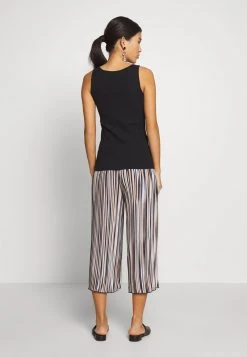 Anna Field Top - Black, Mujer 10 Anna Field Top - Black, Mujer -Anna Field Ventas 2022 96edeaa2fdd94bf9a5a50e31ab8aa3f9