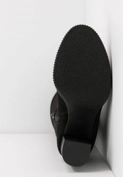 Anna Field Botas Mosqueteras - Black, Mujer 15 Anna Field Botas Mosqueteras - Black, Mujer -Anna Field Ventas 2022 a14341ffc4724425b75fc93ac6b425ca