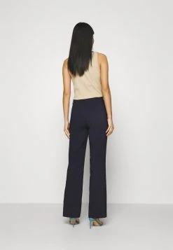 Anna Field FLARED BUSINESS TROUSERS - Pantalones - Dark Blue, Mujer -Anna Field Ventas 2022 e5132eab8d6b4c3da48502ce3d0d445b