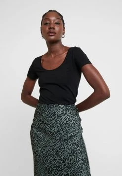 Anna Field 2 PACK - Camiseta Básica - Black, Mujer -Anna Field Ventas 2022 f8f858ed20b24789b8019797588fb528