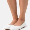 Anna Field LEATHER COMFORT - Bailarinas - White, Mujer 2 Anna Field LEATHER COMFORT - Bailarinas - White, Mujer -Anna Field Ventas 2022 f98960854d0a4cbd9b1eeb33a7a43cb1